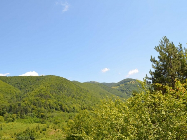 румунія ведмежа печера вид на гори